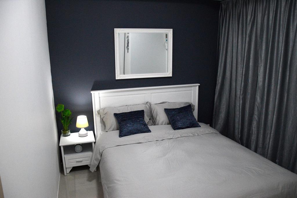 Jazz Makati Luxury Apartment Manila Exterior photo