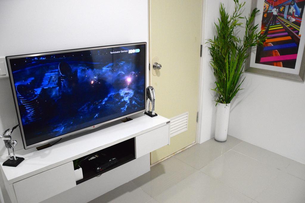 Jazz Makati Luxury Apartment Manila Exterior photo