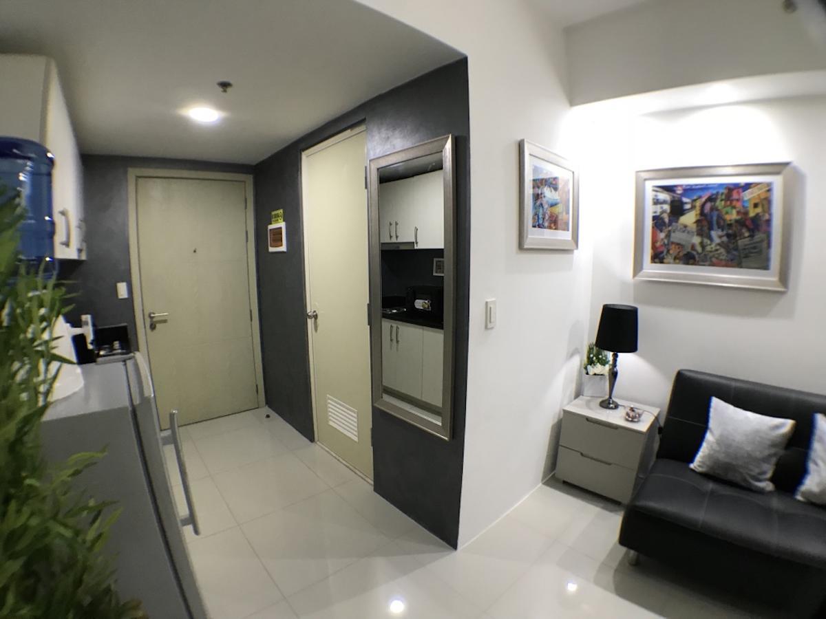 Jazz Makati Luxury Apartment Manila Exterior photo