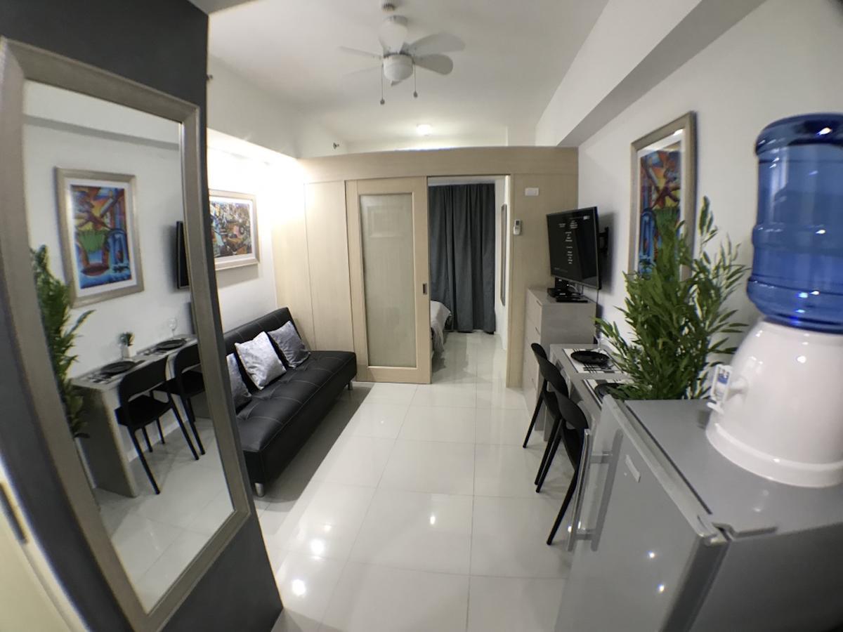 Jazz Makati Luxury Apartment Manila Exterior photo